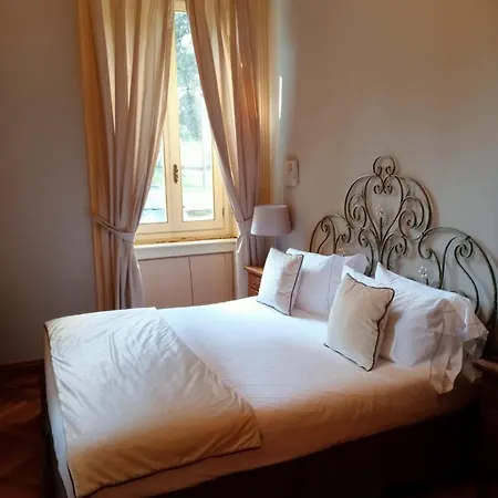 Mimosa Au - Estella Italia Guest house