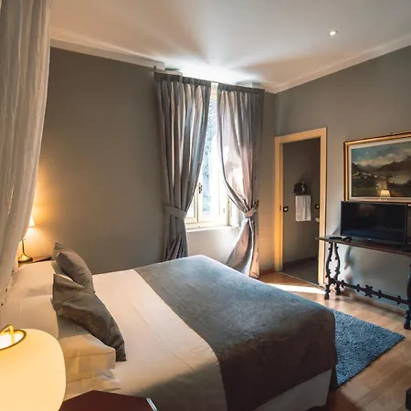 Mimosa Au - Estella Italia Guest house