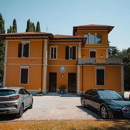 Mimosa Au - Estella Italia * Toscolano Maderno